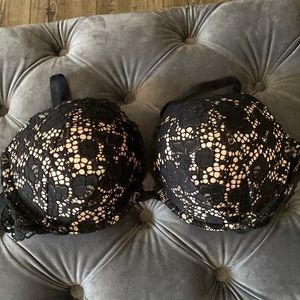 Black Lace VS Push Up Bra